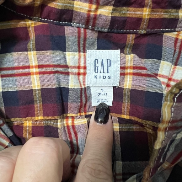 Boys Gap kids button down. Size small - Picture 3 of 3